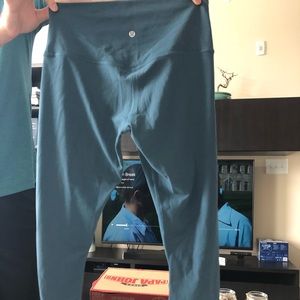 Lulu lemon align leggings color BLACK SIZE 12